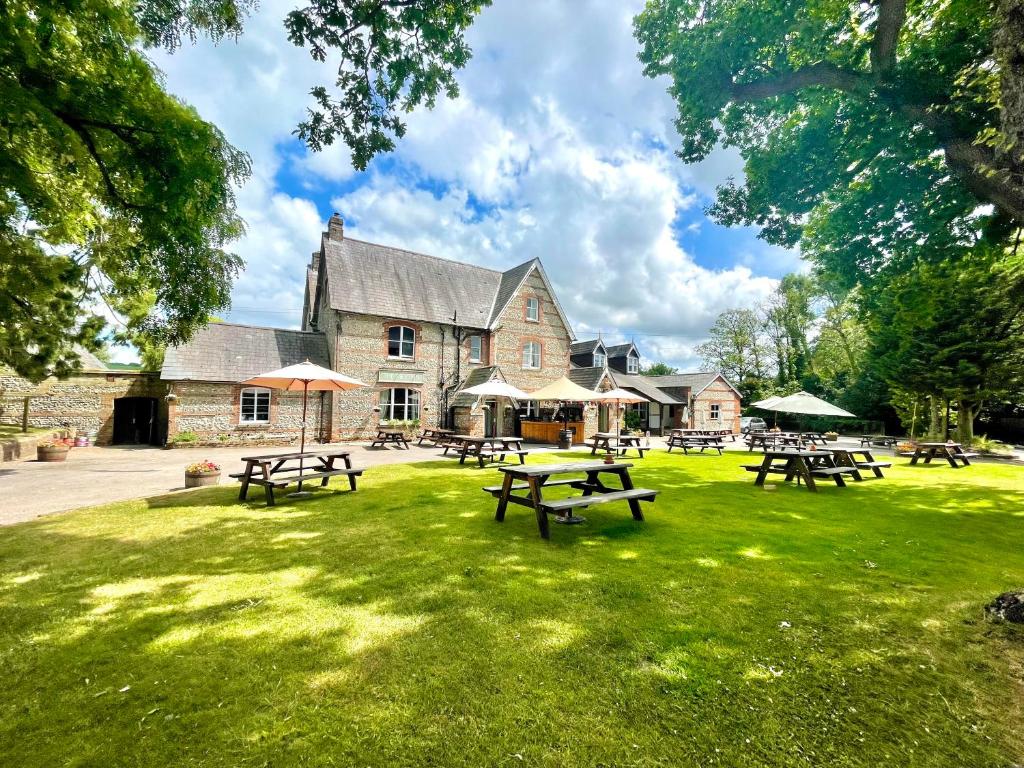 The Fox Inn
