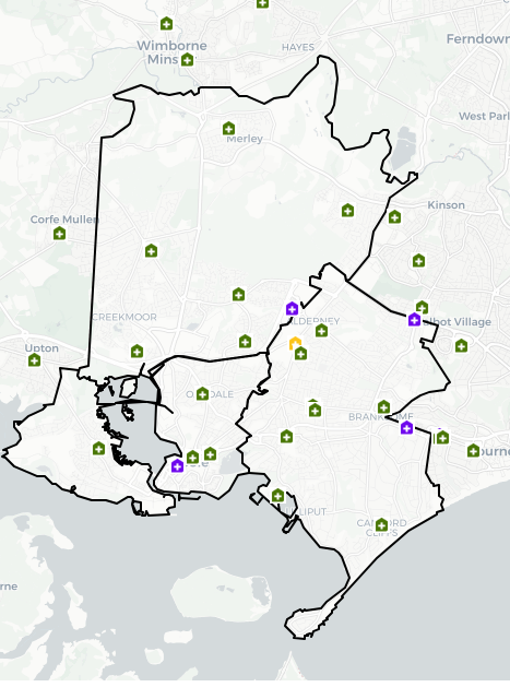 A map showing Poole PNA Locality with various icons represent the locations of 100 hour community pharmacies, 40 hour community pharmacies, Dispensing Appliance Contractor, Distance Selling Pharmacies and GP Dispensing Practices.